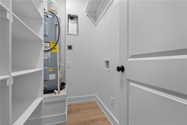 576 S Willow Avenue 1, Fayetteville, AR 72701