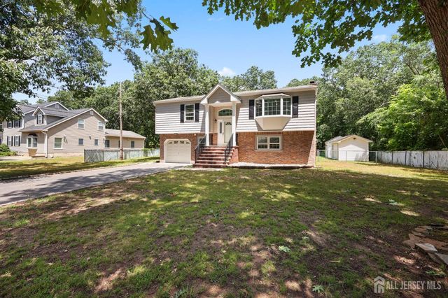 333 Green Street, Old Bridge, NJ 08857