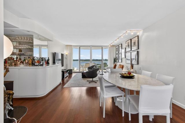 2295 S Ocean Boulevard 816, Palm Beach, FL 33480