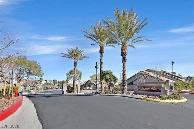 427 Blush Creek Place, Las Vegas, NV 89144