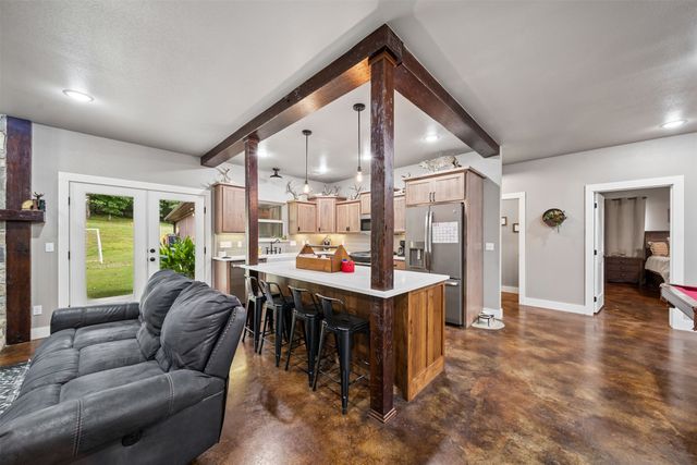 20140 E 430 Road, Claremore, OK 74017