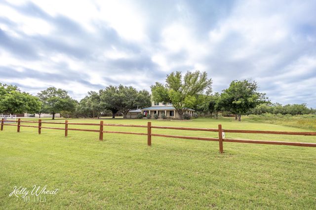 1517 Darlene Street, San Angelo, TX 76904