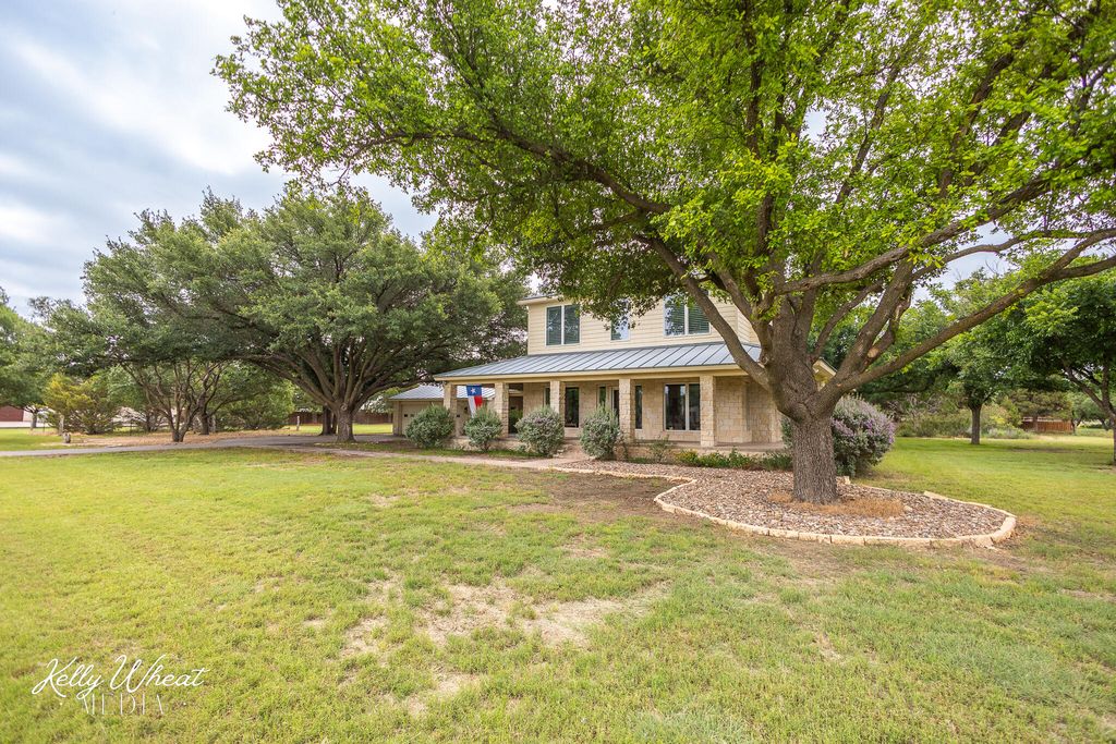 Image 2 of property listing at 1517 Darlene Street, San Angelo, TX 76904