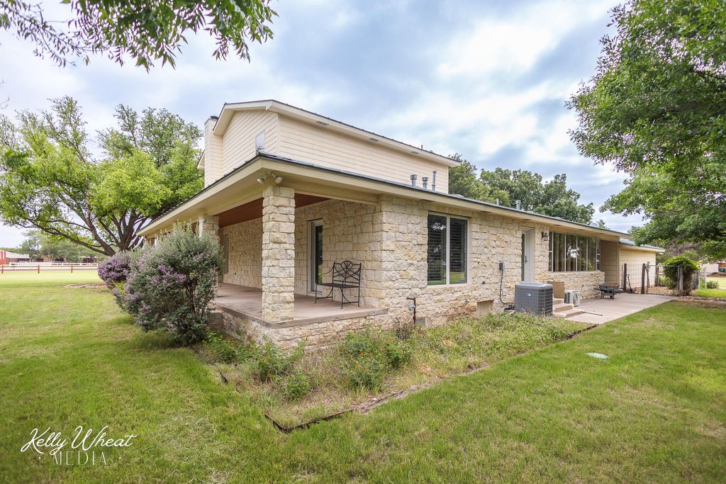 Image 41 of property listing at 1517 Darlene Street, San Angelo, TX 76904
