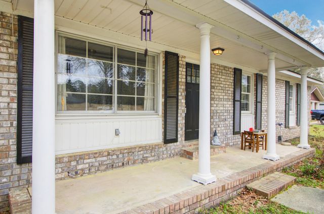 123 Foxborough Road, Goose Creek, SC 29445