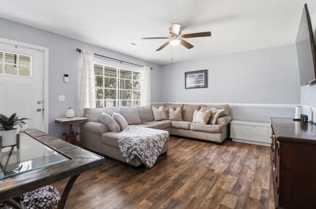 123 Foxborough Road, Goose Creek, SC 29445