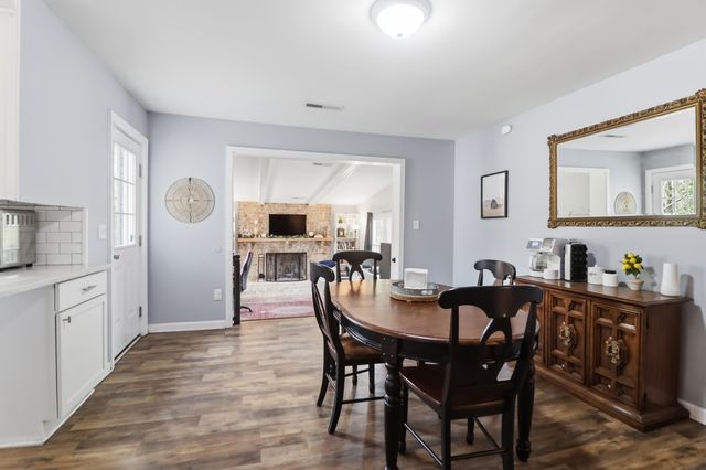 123 Foxborough Road, Goose Creek, SC 29445