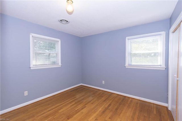 302 Beechmount DR, Hampton, VA 23669