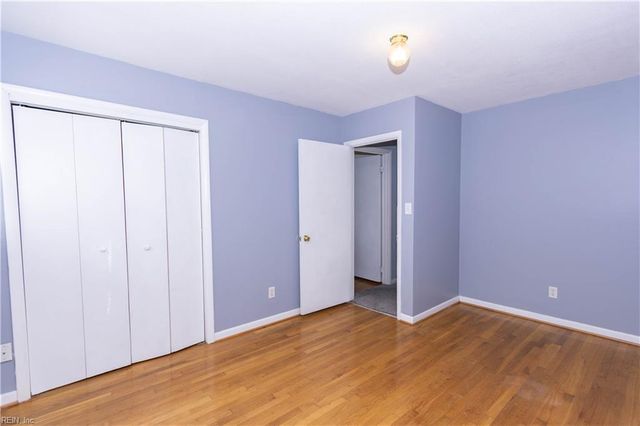 302 Beechmount DR, Hampton, VA 23669