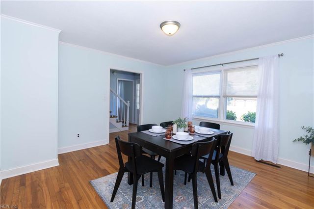 302 Beechmount DR, Hampton, VA 23669