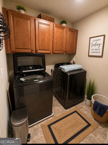 105 Way Point Drive, Stockbridge, GA 30281