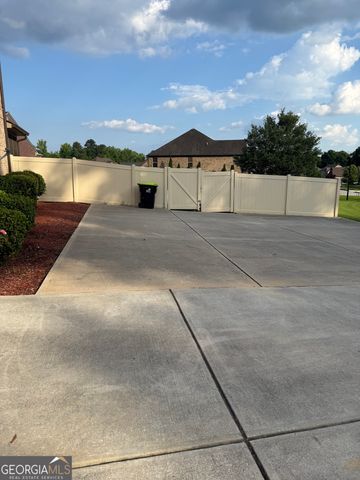 105 Way Point Drive, Stockbridge, GA 30281