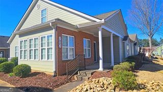 1901 COMMONWEALTH Circle 1901, Newnan, GA 30263