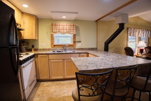 80 Elliott Lane, Tamworth, NH 03886