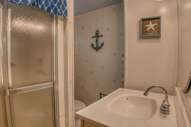 80 Elliott Lane, Tamworth, NH 03886