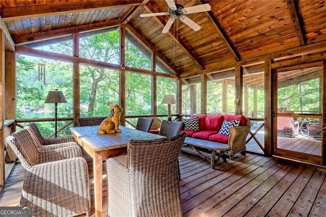 768 Wexford Way, Lakemont, GA 30552