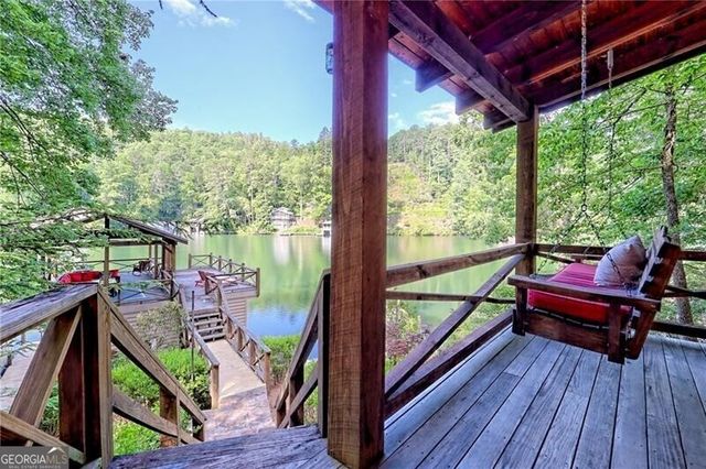 768 Wexford Way, Lakemont, GA 30552