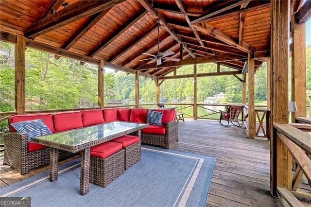 768 Wexford Way, Lakemont, GA 30552