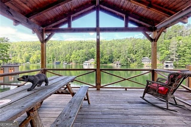 768 Wexford Way, Lakemont, GA 30552