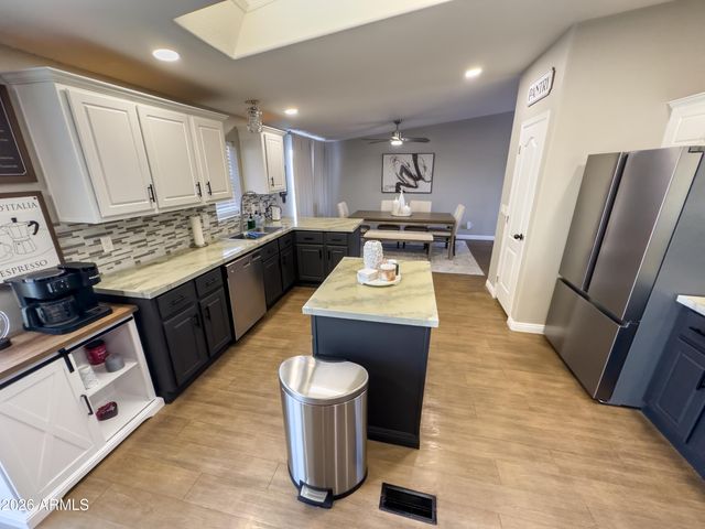 7022 W KAREN LEE Lane, Peoria, AZ 85382