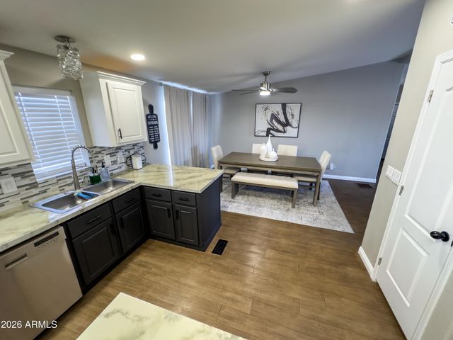7022 W KAREN LEE Lane, Peoria, AZ 85382