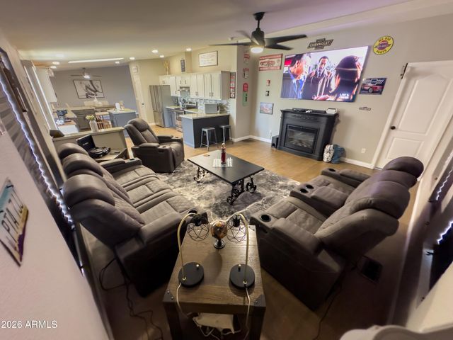 7022 W KAREN LEE Lane, Peoria, AZ 85382
