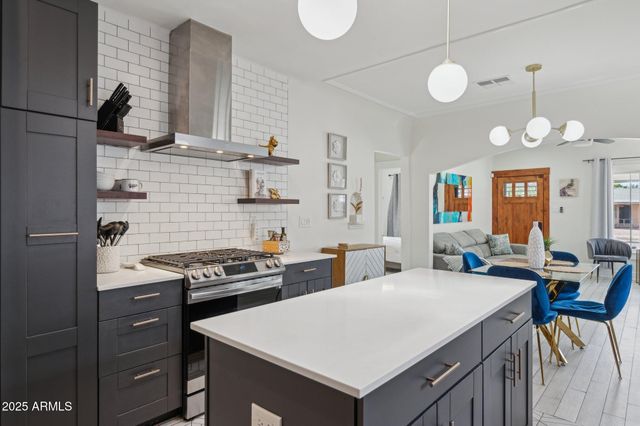 2310 N 11th Street, Phoenix, AZ 85006