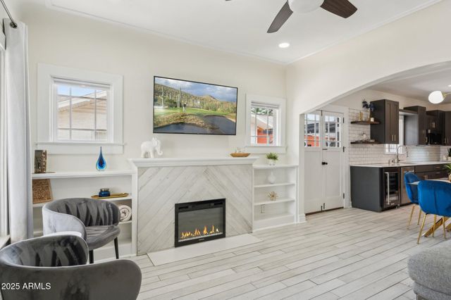 2310 N 11th Street, Phoenix, AZ 85006