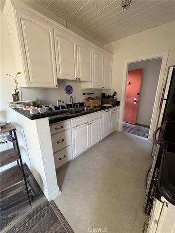 12014 Kling 11, Valley Village, CA 91607