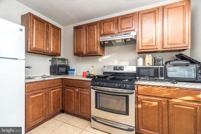 1921 W NEDRO AVE, Philadelphia, PA 19141