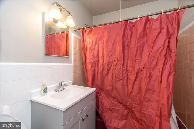 1921 W NEDRO AVE, Philadelphia, PA 19141