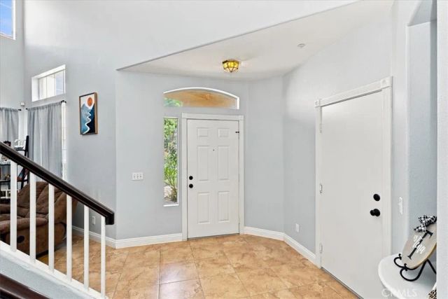 14993 Oak Spring, Fontana, CA 92336