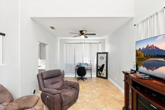 14993 Oak Spring, Fontana, CA 92336