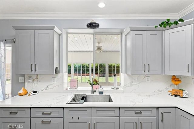 14993 Oak Spring, Fontana, CA 92336