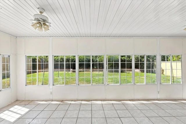 14993 Oak Spring, Fontana, CA 92336