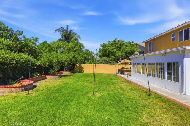 14993 Oak Spring, Fontana, CA 92336