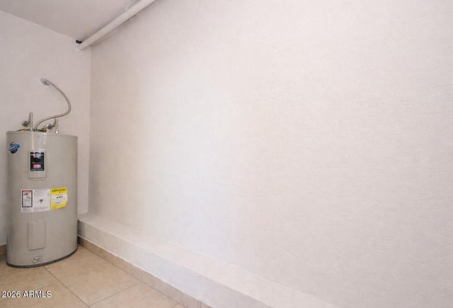 4043 W WONDERVIEW Road, Phoenix, AZ 85019