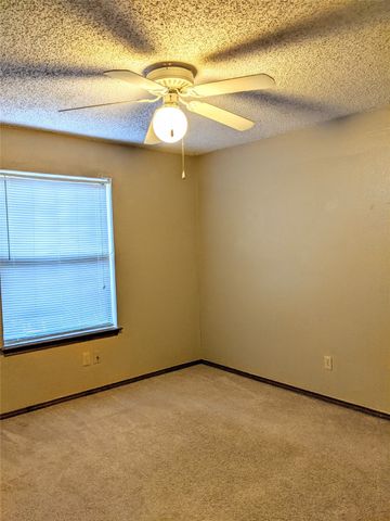 204 Bremen Drive, Hurst, TX 76054