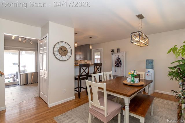 13257 Strong Boulevard, South Rockwood Village, MI 48179