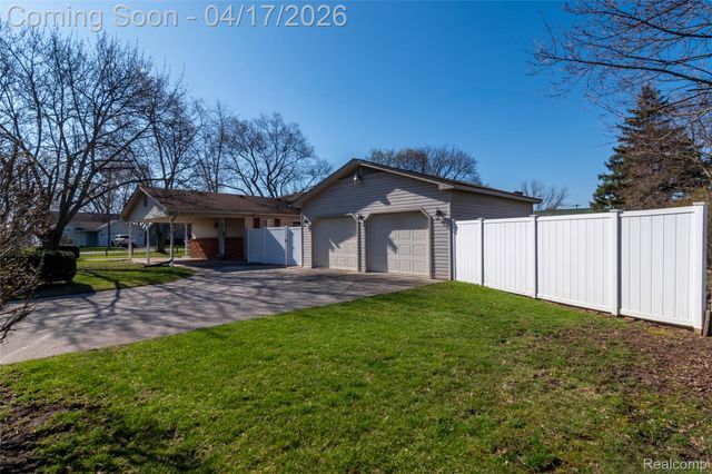 13257 Strong Boulevard, South Rockwood Village, MI 48179