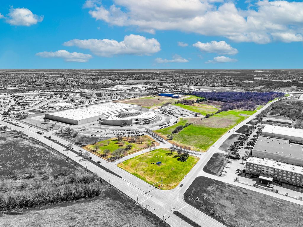 611 Sanden Boulevard Lot 4, Wylie, TX 75098