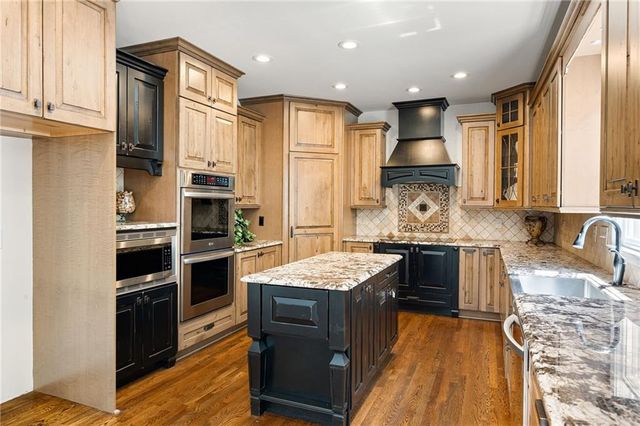 1215 Winborn Terrace NW, Kennesaw, GA 30152