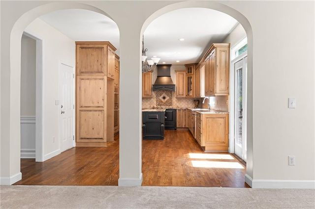1215 Winborn Terrace NW, Kennesaw, GA 30152