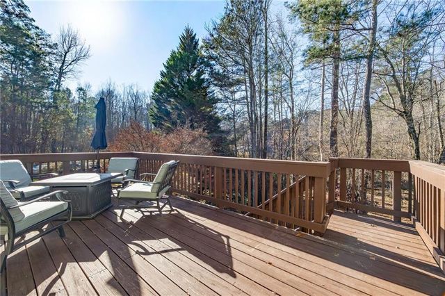 1215 Winborn Terrace NW, Kennesaw, GA 30152