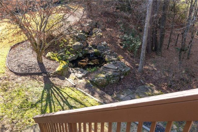 1215 Winborn Terrace NW, Kennesaw, GA 30152