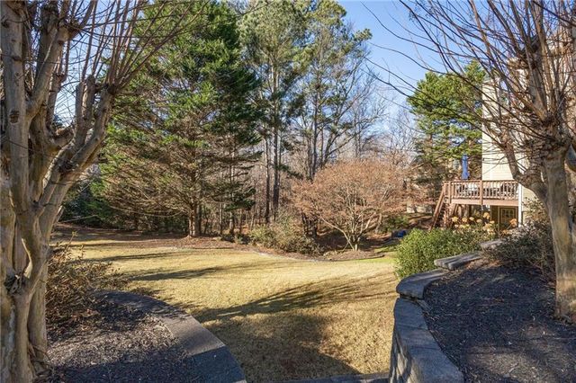 1215 Winborn Terrace NW, Kennesaw, GA 30152