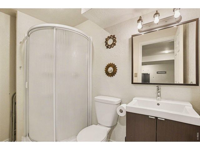 9505 E 109th Cir, Commerce City, CO 80640