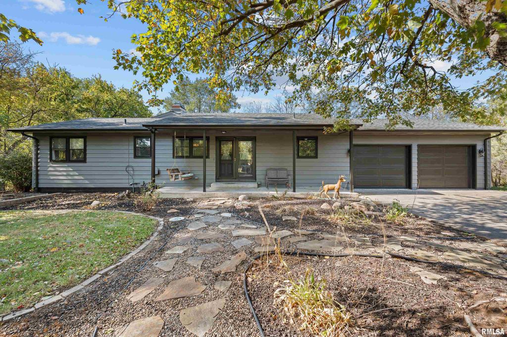 13 DEER RUN Road, Orion, IL 61273