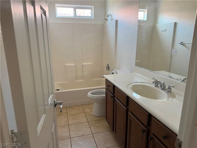 8931 West Torino Avenue, Las Vegas, NV 89148