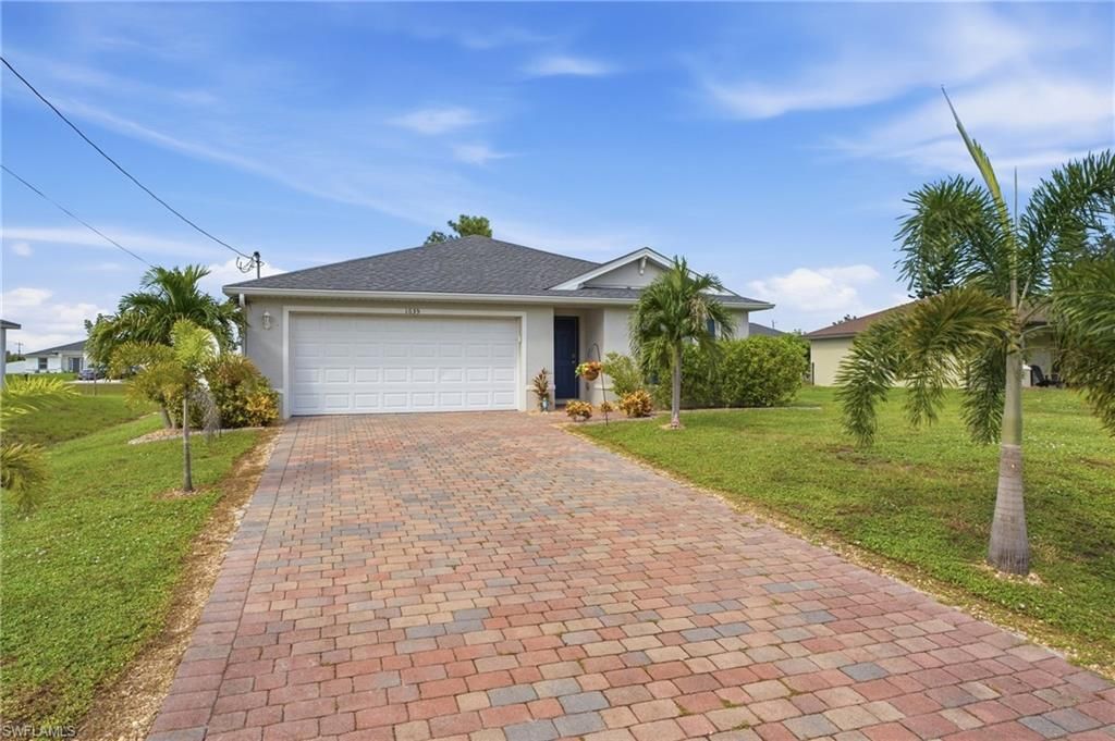 1635 NE 33rd ST, CAPE CORAL, FL 33909 — exterior